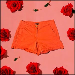 CORAL RED náutica shorts!!!  Size 4 US for woman. Only one pair available! ✨!